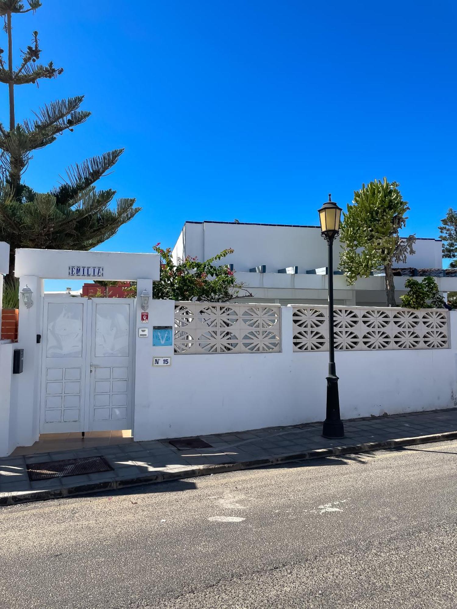 Villa Emilia By Best Holidays Fuerteventura Corralejo Exterior photo